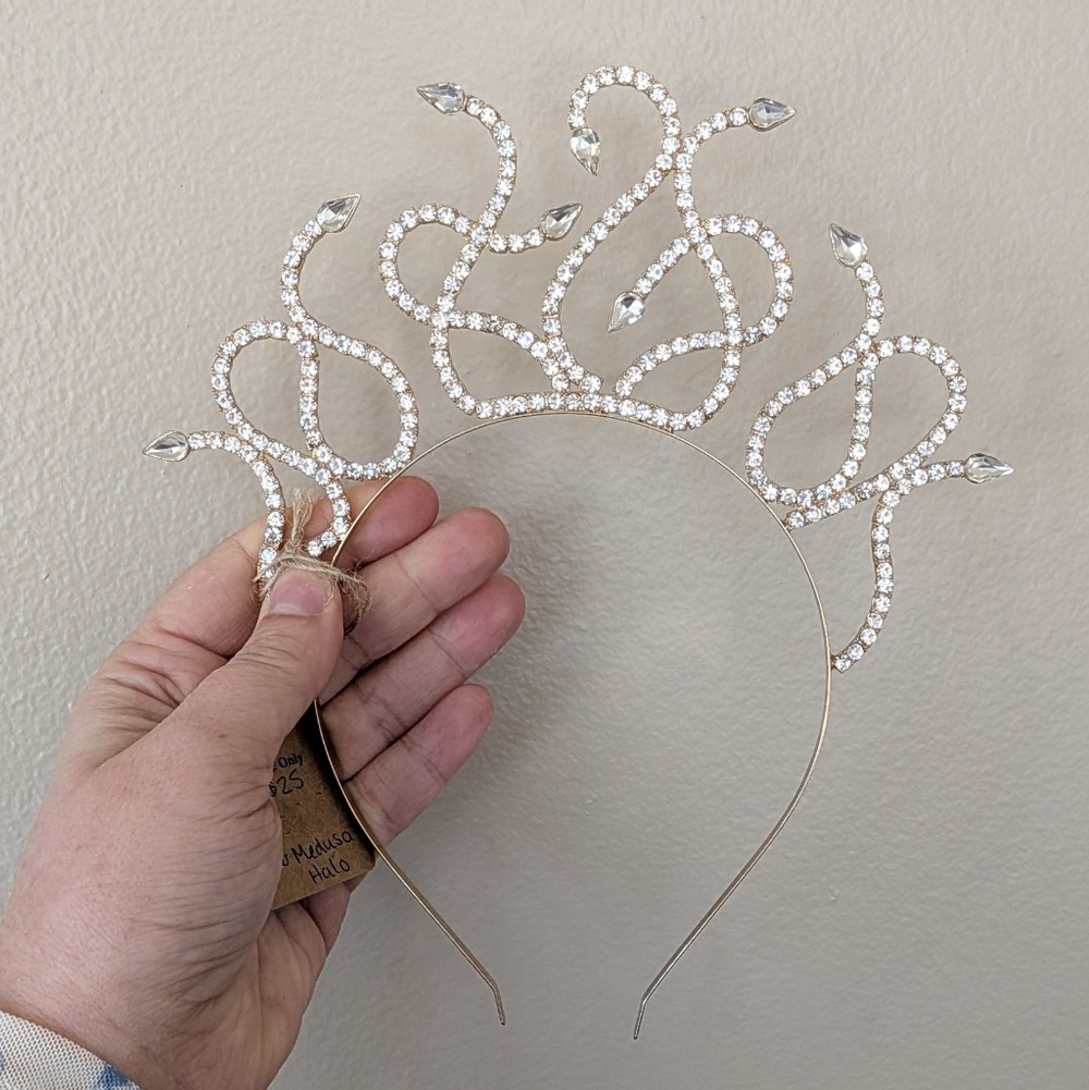 Elegant Silver Rhinestone Tiara